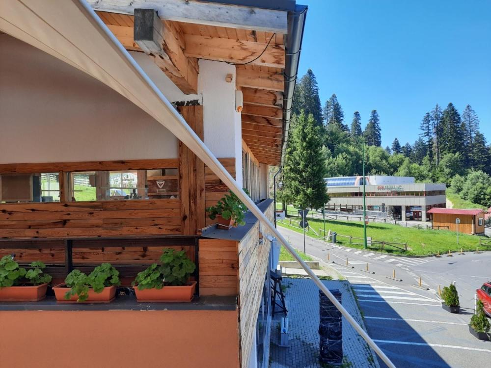 Club Rossignol Hotel Poiana Brasov Exterior photo